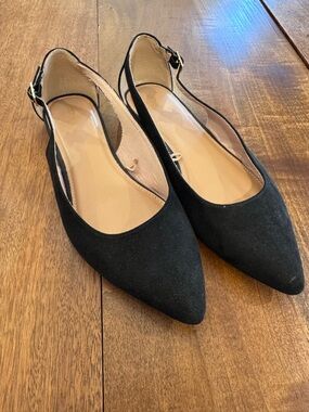Old Navy Black Pointed-Toe Slingback Flats